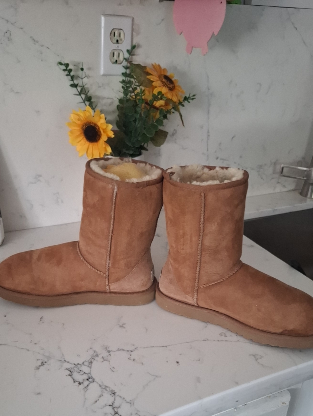 UGG Womens Chestnut Classic Short Suede Shearling Boots - Picture 2 of 9